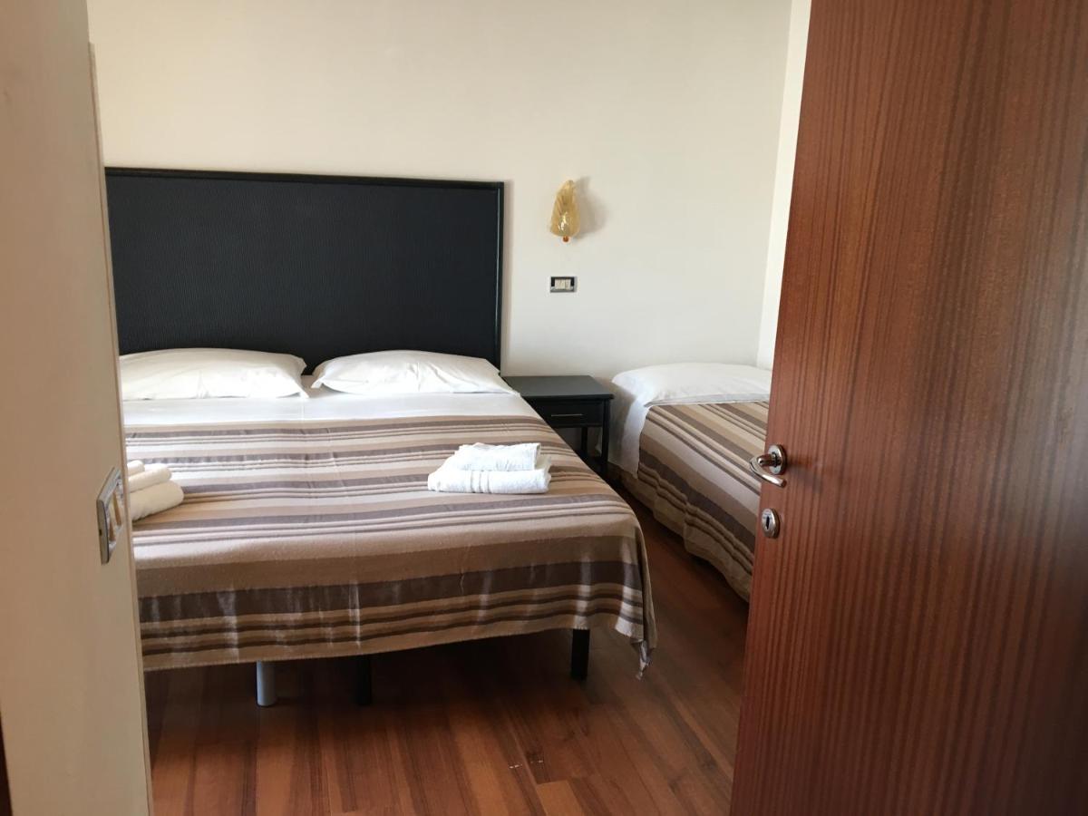Hotel Consul - Family Hotel 里乔内 外观 照片