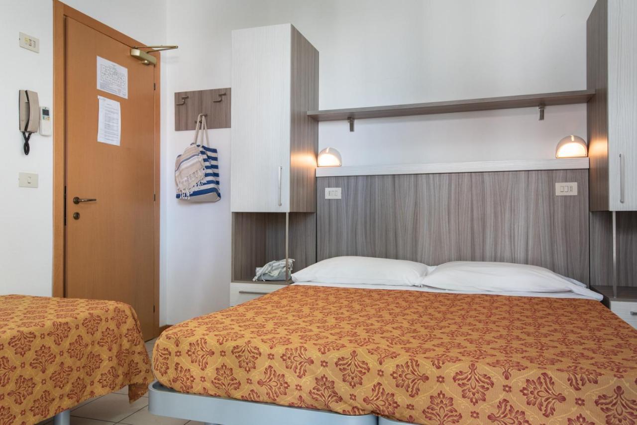 Hotel Consul - Family Hotel 里乔内 外观 照片